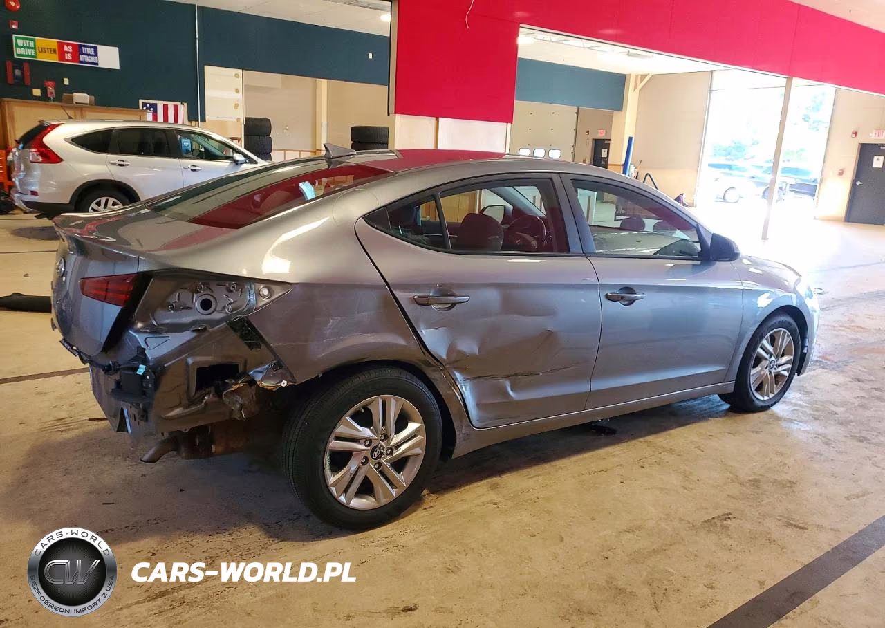 2019 Hyundai Elantra Value Edition VIN:KMHD84LFXKU874543 - 3