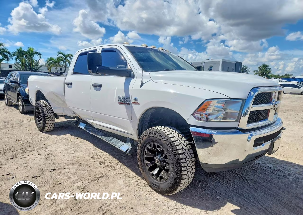 2018 Ram 2500 St VIN:3C6UR5HLXJG277911 - 4