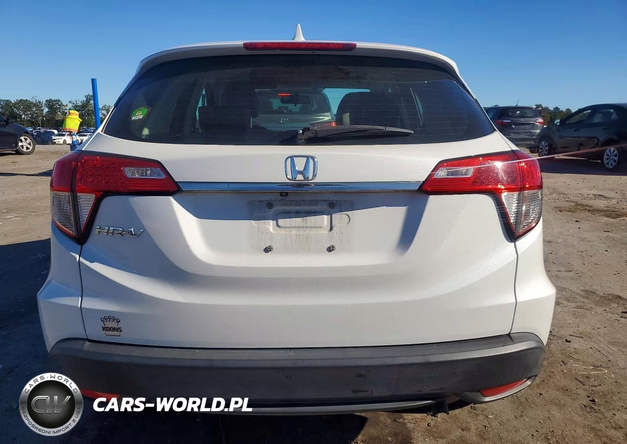 2019 Honda Hr-V Lx VIN:3CZRU5H33KM723035 - 6