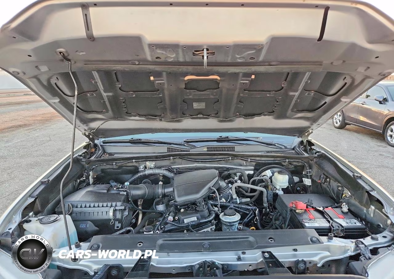 2019 Toyota Tacoma Sr VIN:5TFRX5GN2KX142345 - 11