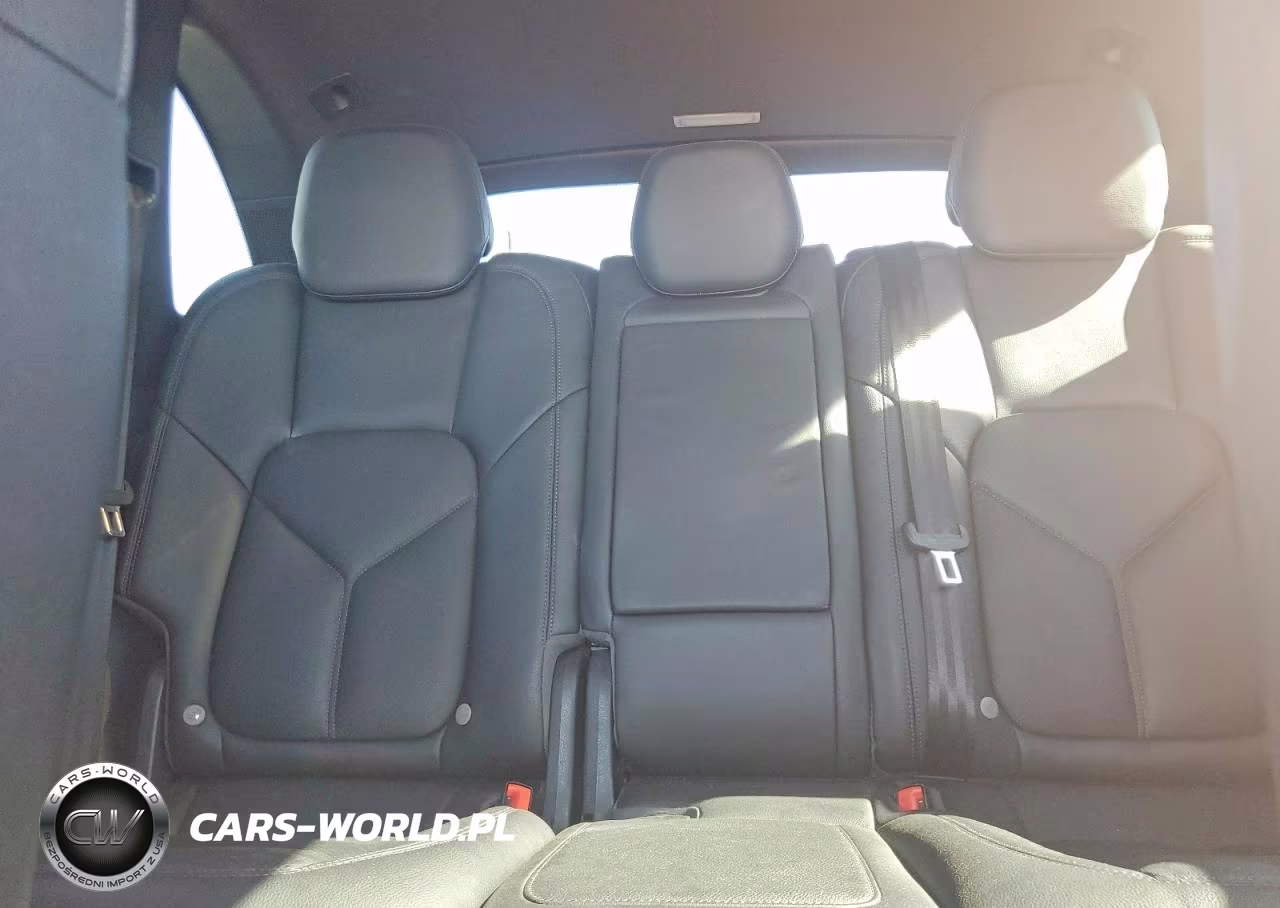 2016 Porsche Cayenne VIN:WP1AA2A25GKA13191 - 10