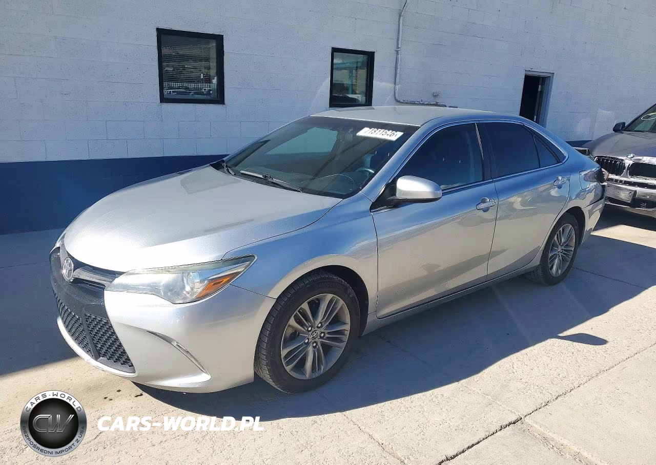 2015 Toyota Camry Se – zdjęcie 1 z 12