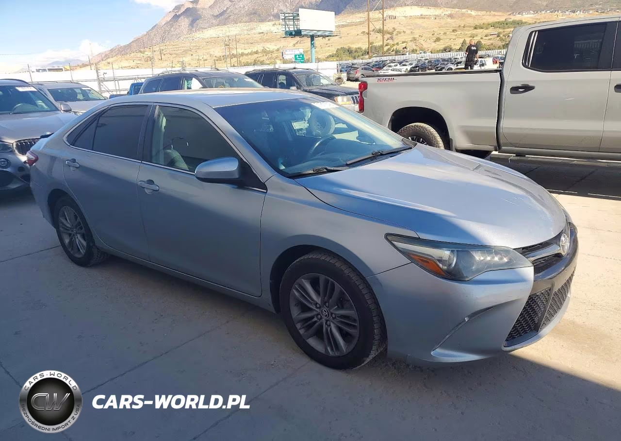 2015 Toyota Camry Se VIN:4T1BF1FK9FU927954 - 4