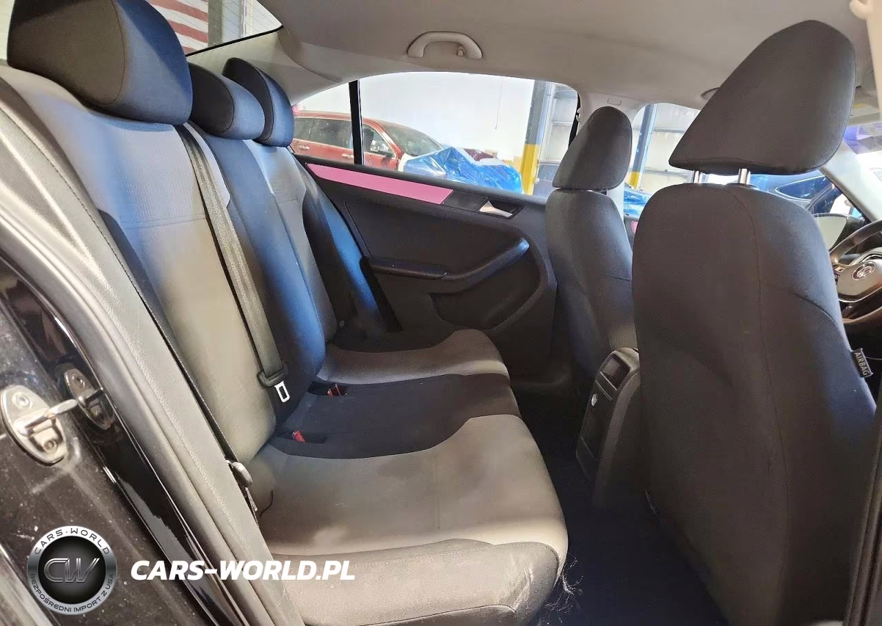 2017 Volkswagen Jetta S VIN:3VW2B7AJ5HM401066 - 10