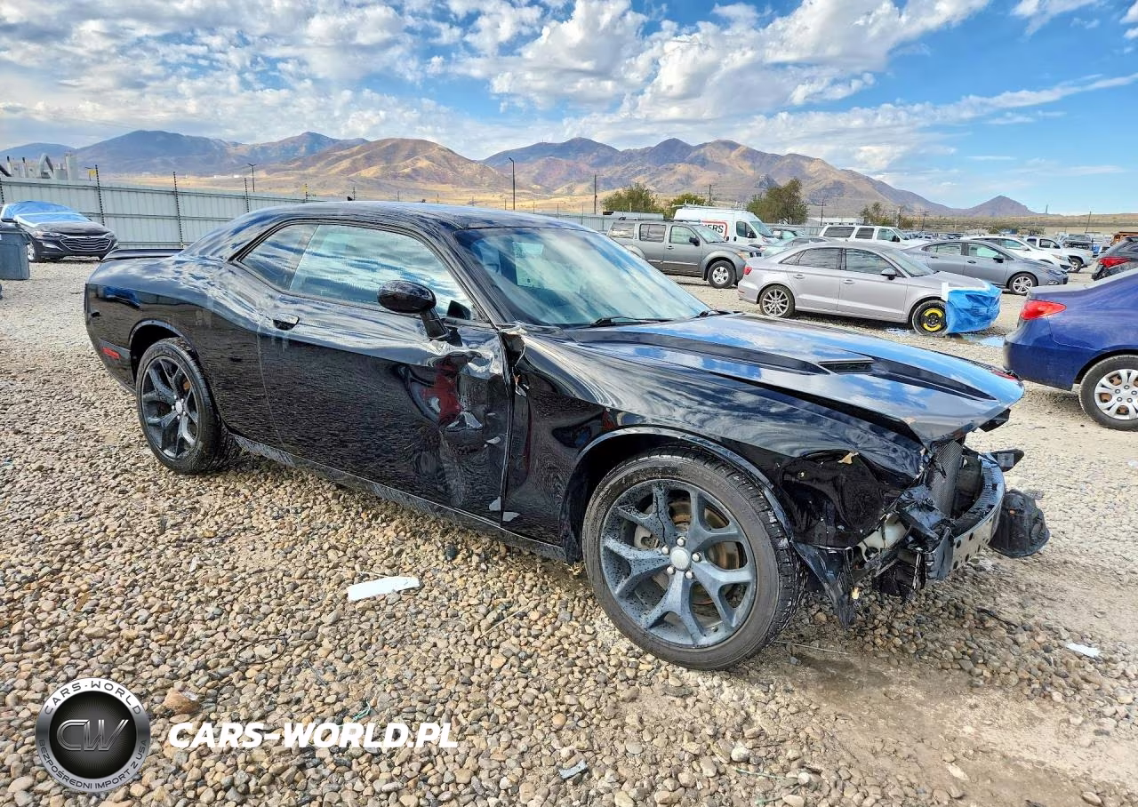 2016 Dodge Challenger Sxt VIN:2C3CDZAG7GH312151 - 4