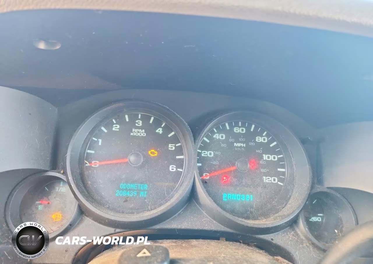 2010 Chevrolet Silverado C1500 Ls VIN:3GCRCREA9AG207276 - 9