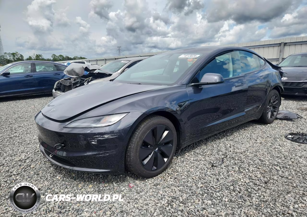 2024 Tesla Model 3 – zdjęcie 1 z 12
