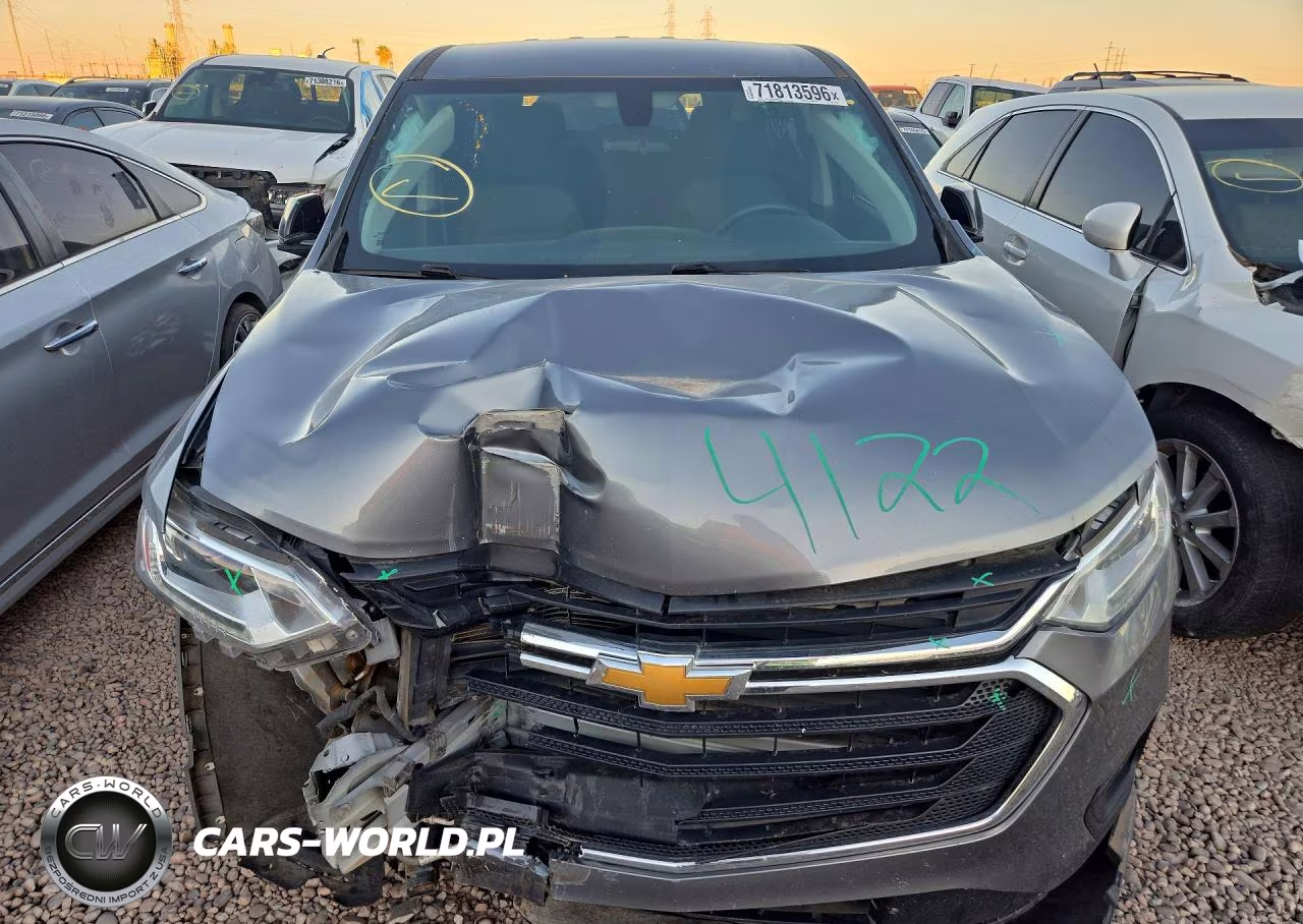 2019 Chevrolet Traverse Ls VIN:1GNERFKW4KJ174979 - 5