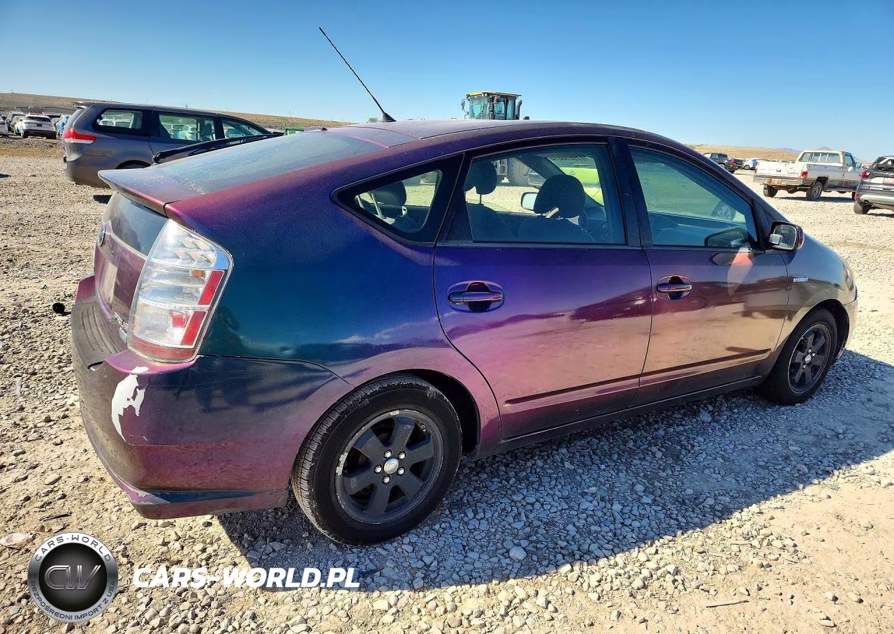 2009 Toyota Prius Base VIN:JTDKB20U397880312 - 3