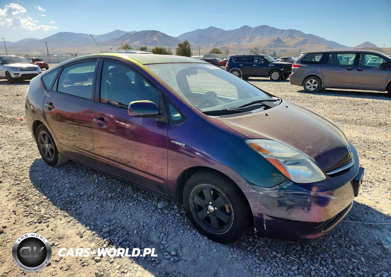 2009 Toyota Prius Base VIN:JTDKB20U397880312 - 4