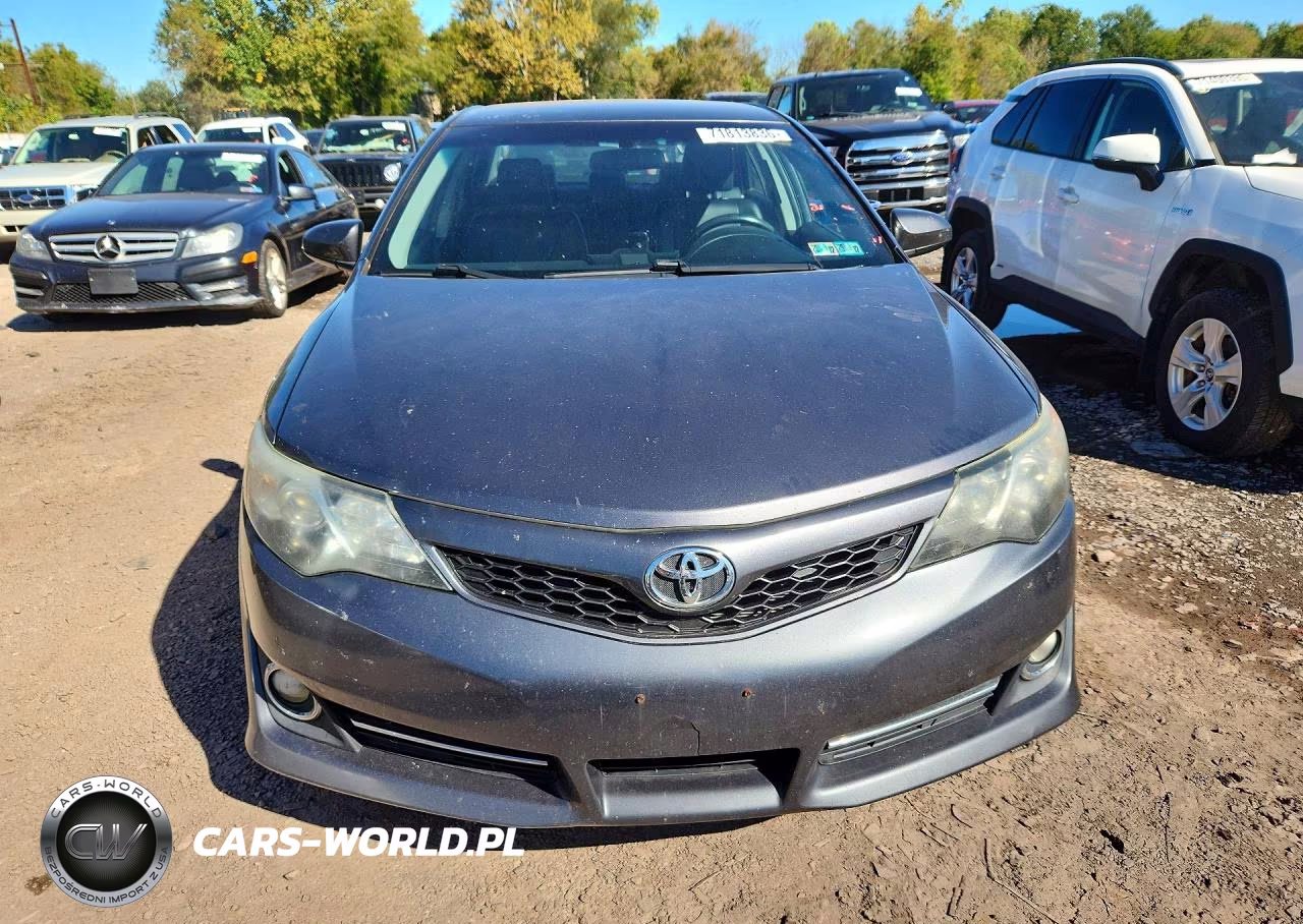 2014 Toyota Camry Se VIN:4T1BF1FK7EU352218 - 5