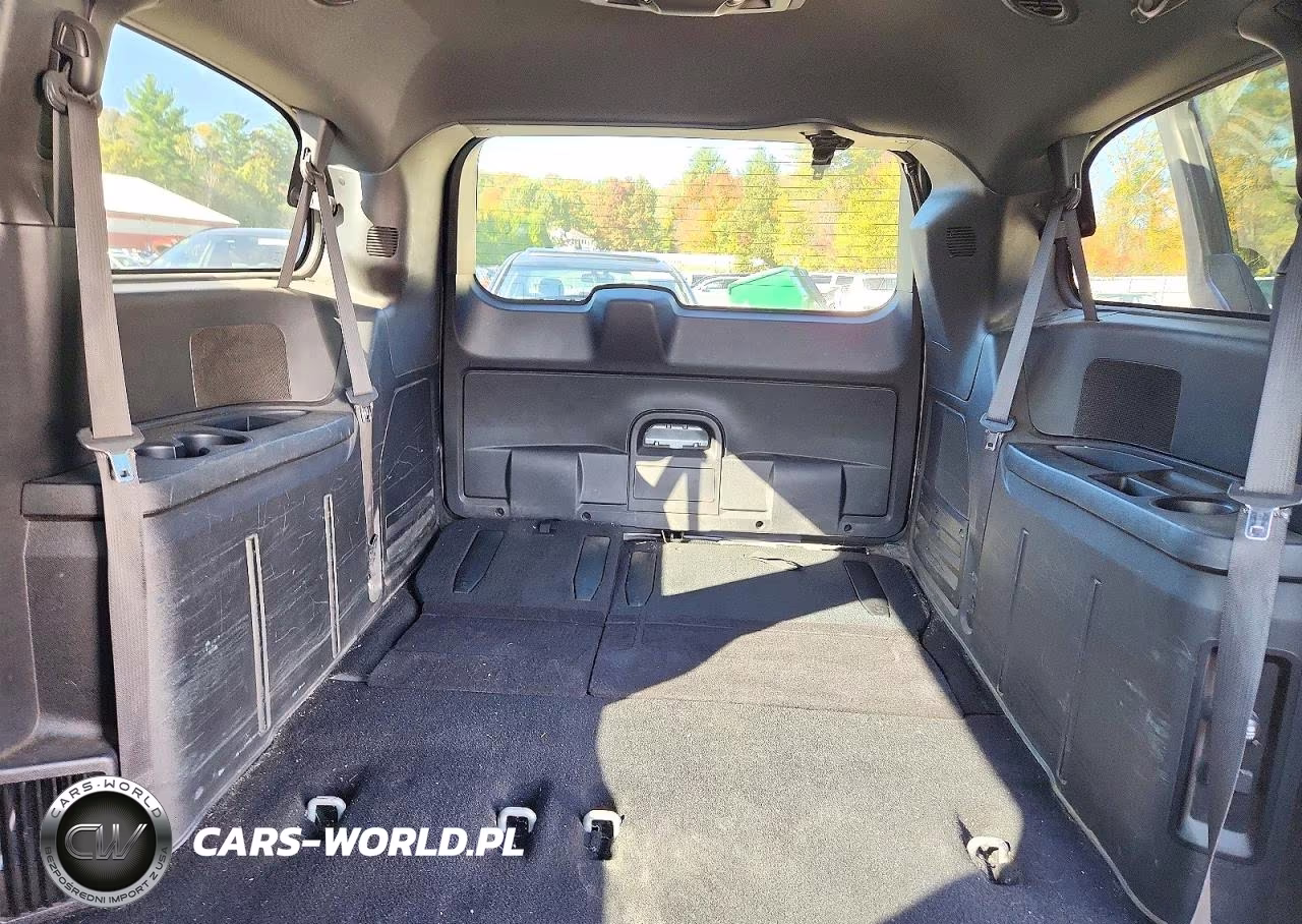 2016 Dodge Grand Caravan R-T VIN:2C4RDGEG7GR210377 - 10
