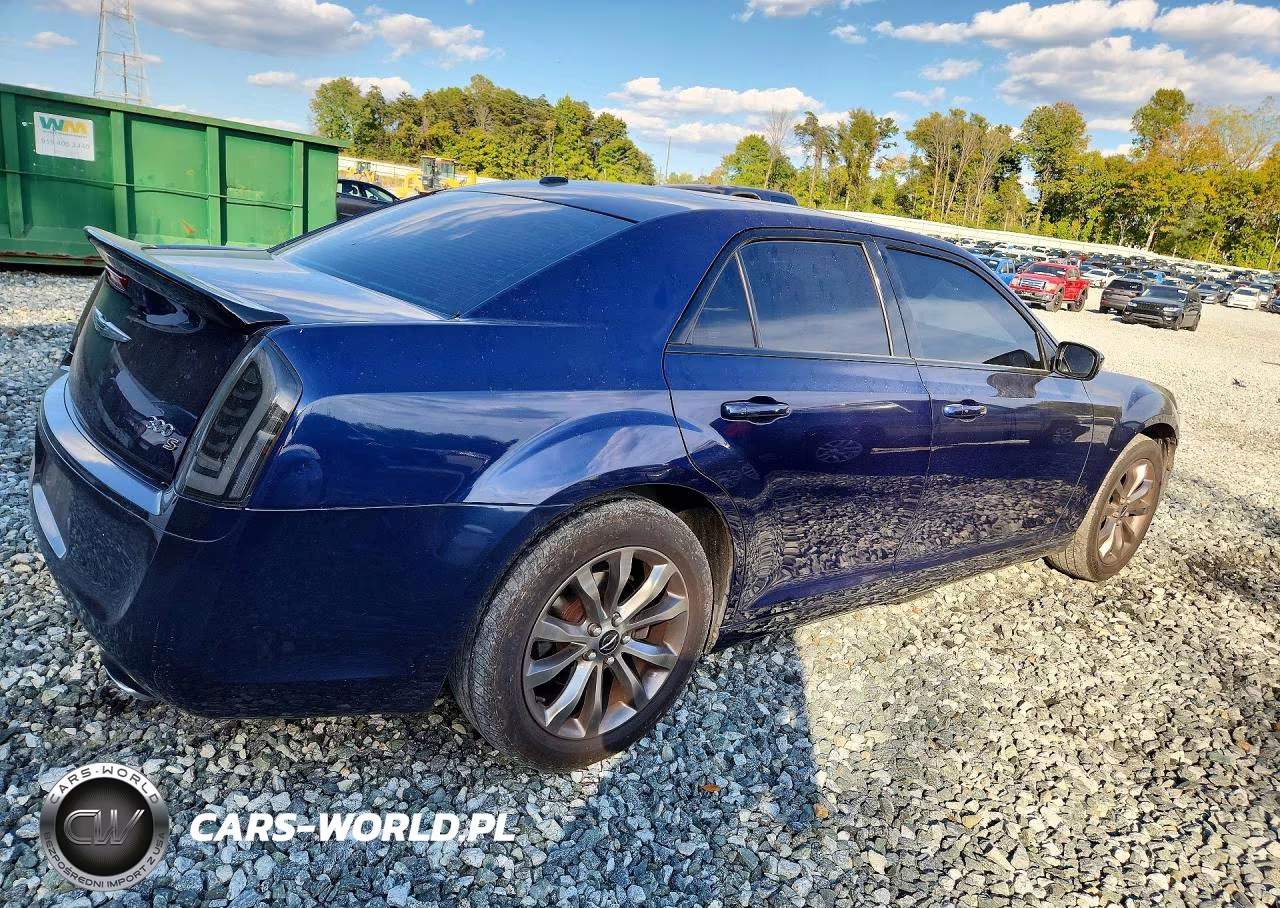 2014 Chrysler 300 S VIN:2C3CCAGG1EH309769 - 3
