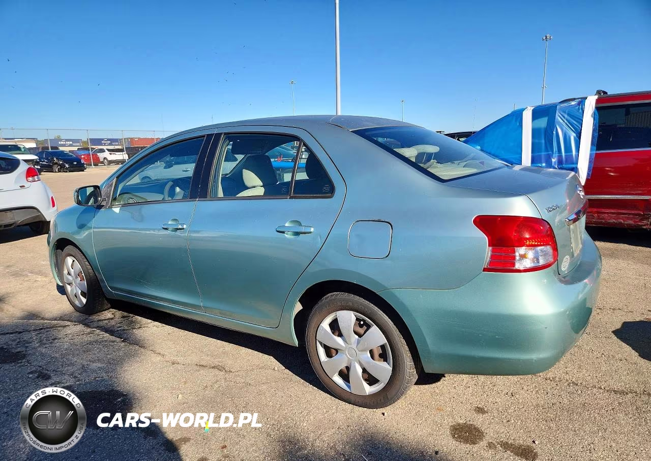 2010 Toyota Yaris Base VIN:JTDBT4K30A4075290 - 2