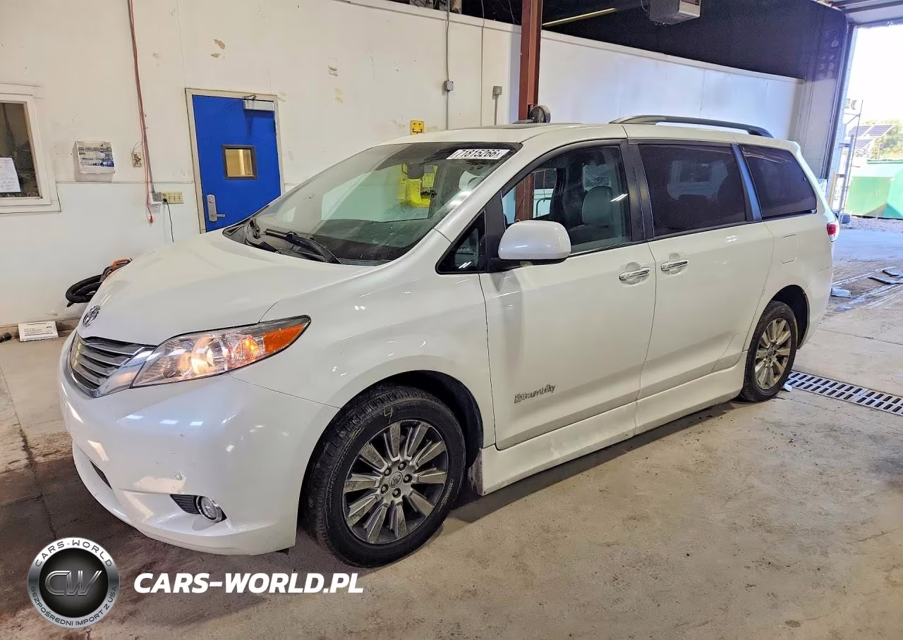 2011 Toyota Sienna Limited 7-Passenger