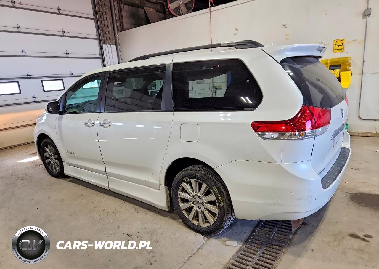 2011 Toyota Sienna Limited 7-Passenger VIN:5TDYK3DCXBS122884 - 2
