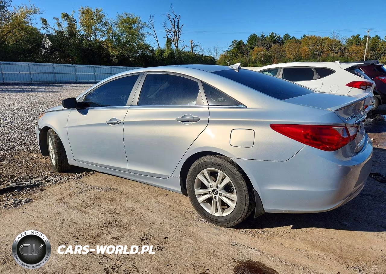 2013 HYUNDAI SONATA GLS VIN:5NPEB4AC1DH526520 - 2