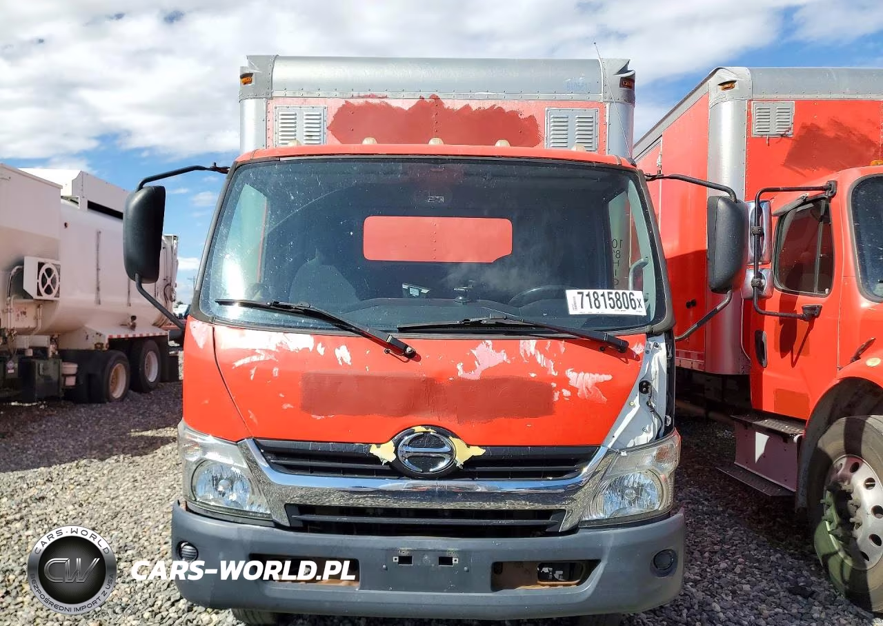 2018 Hino 195 Box Truck VIN:JHHSDM2H8JK006249 - 5