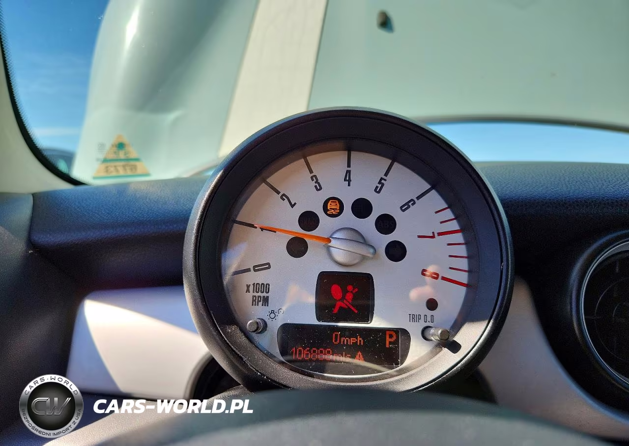 2012 Mini Cooper VIN:WMWSU3C59CT257261 - 9