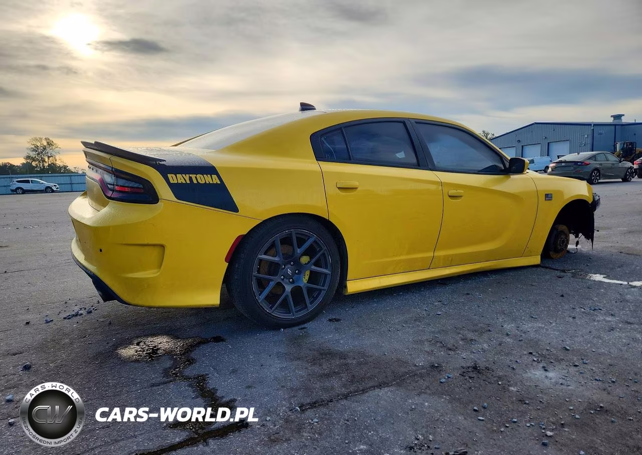 2017 Dodge Charger R-T VIN:2C3CDXCT0HH545711 - 3