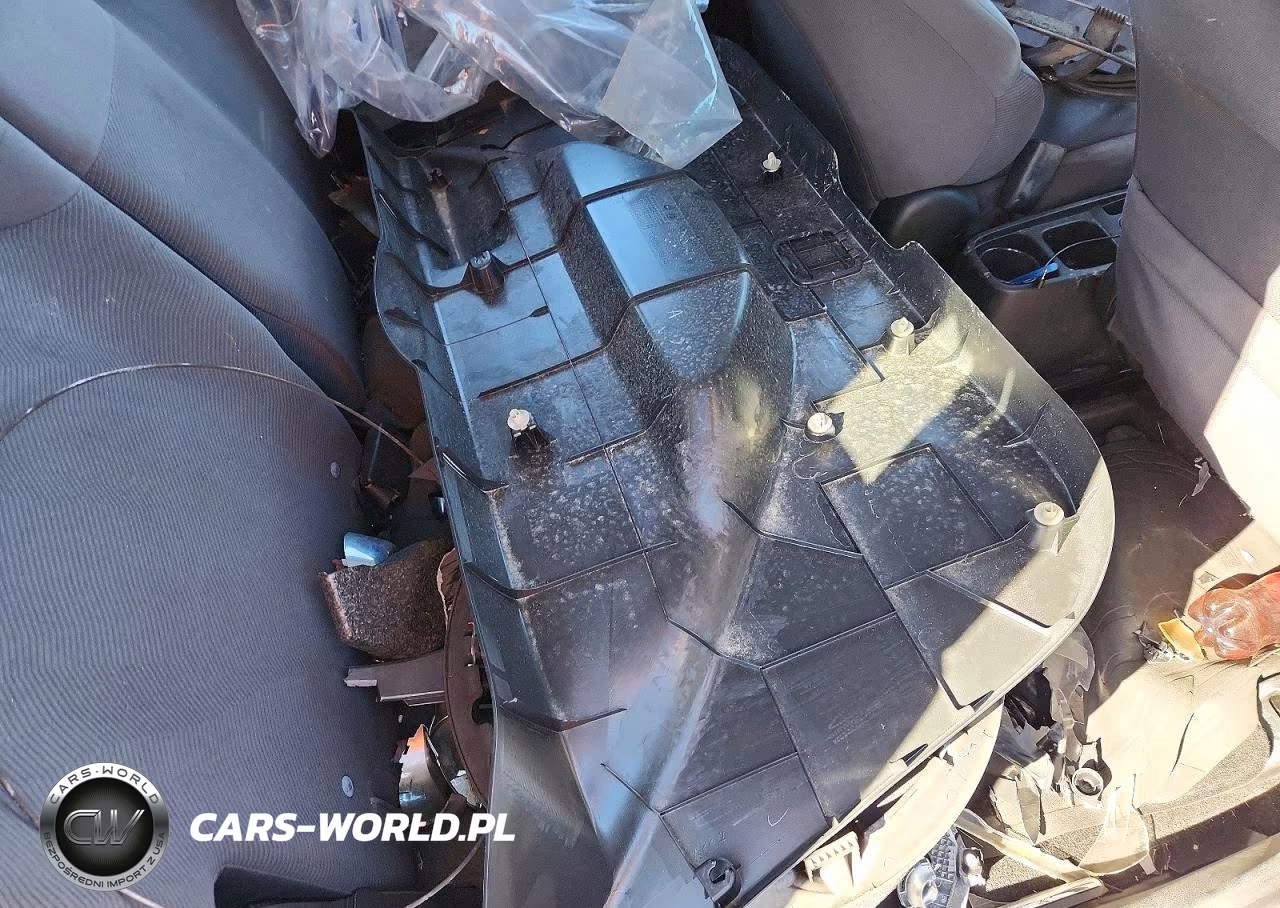 2012 Honda Fit VIN:JHMGE8H36CS009015 - 12