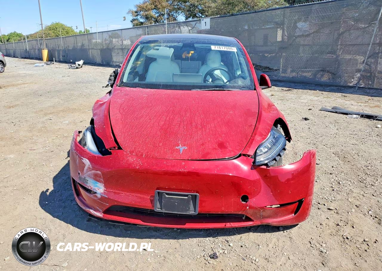 2022 Tesla Model Y VIN:7SAYGDEE6NF342154 - 5