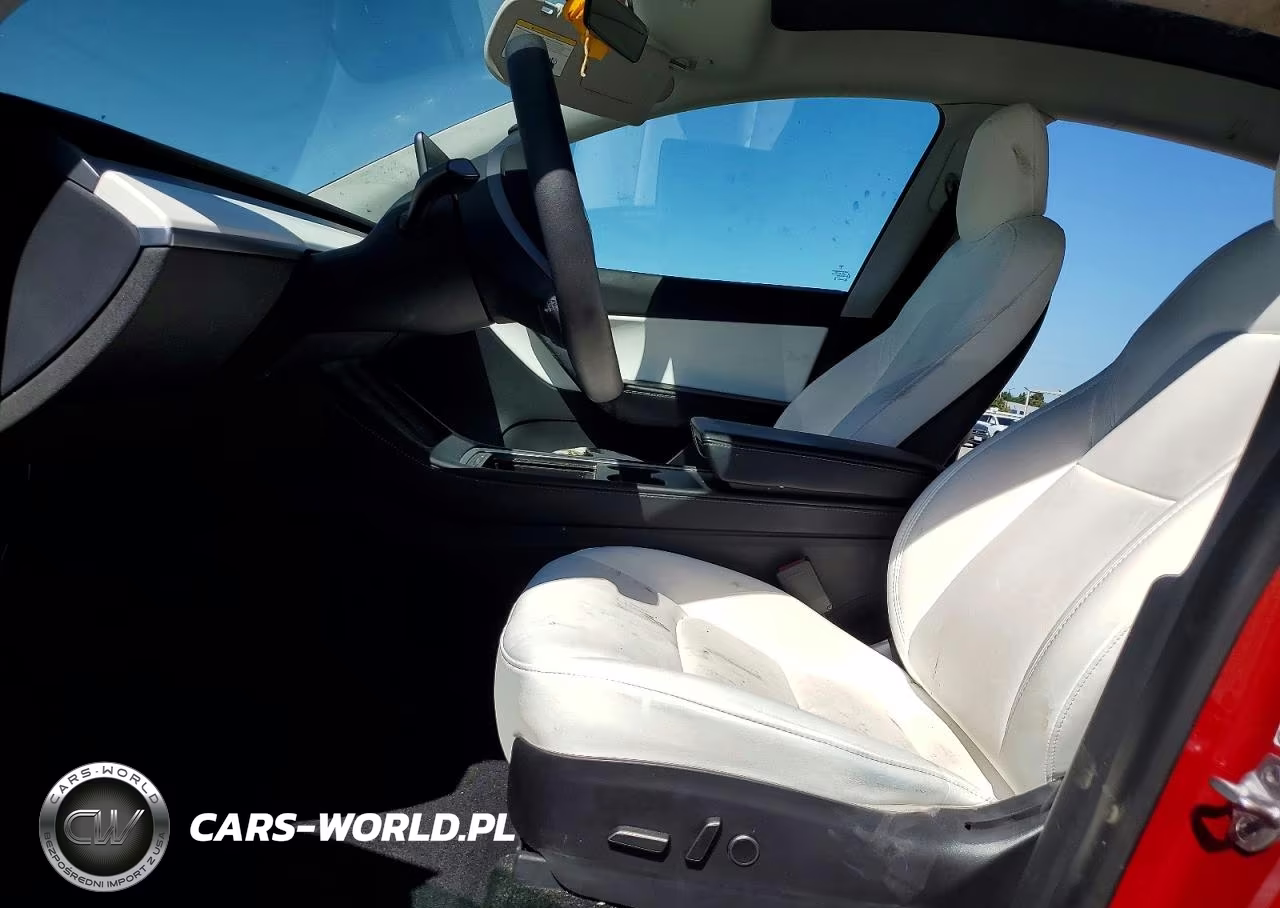 2022 Tesla Model Y VIN:7SAYGDEE6NF342154 - 7