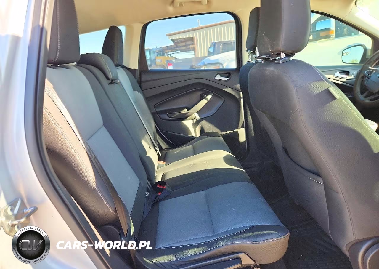 2018 Ford Escape Se VIN:1FMCU9GD9JUB45820 - 11