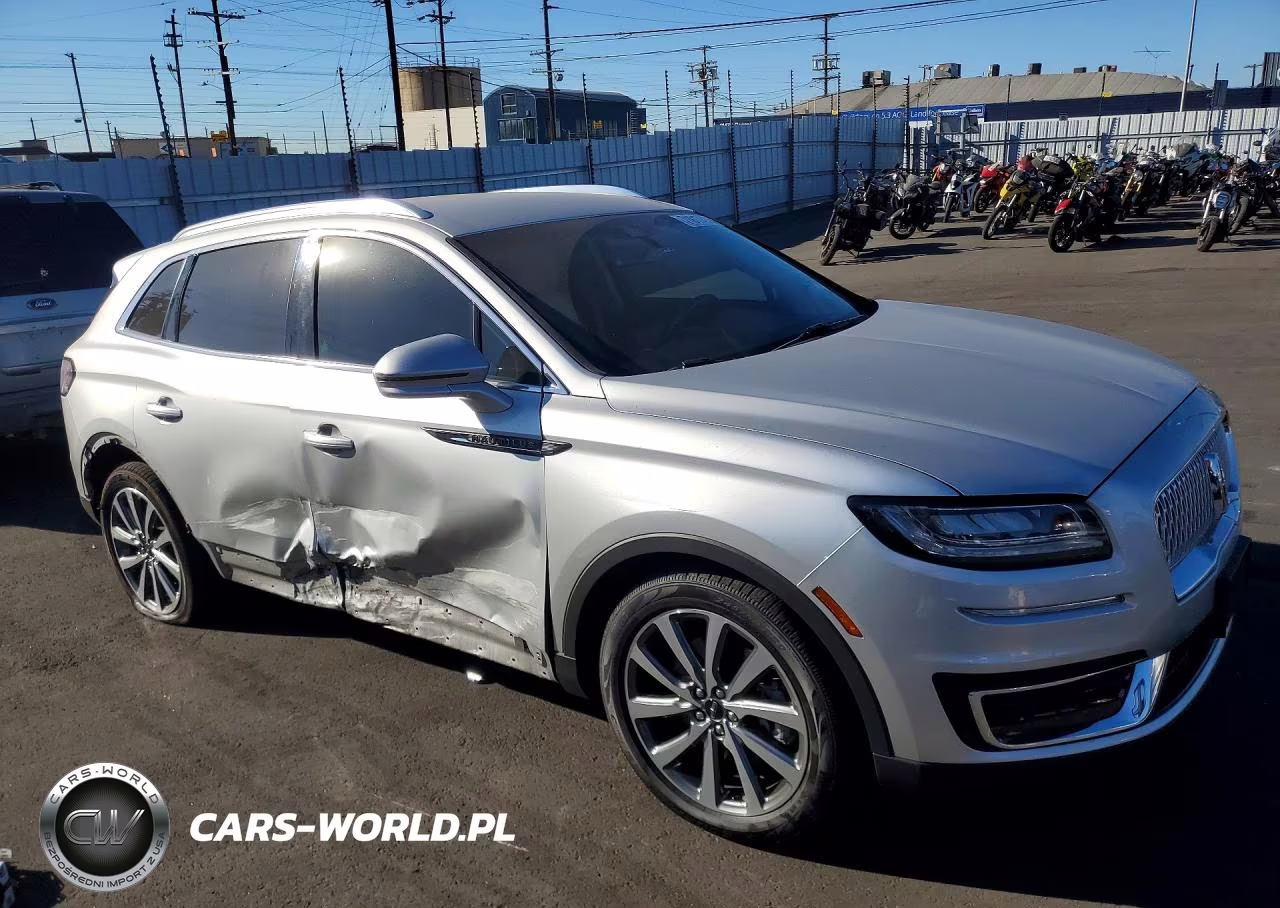 2019 Lincoln Nautilus Select VIN:2LMPJ6K9XKBL20020 - 4