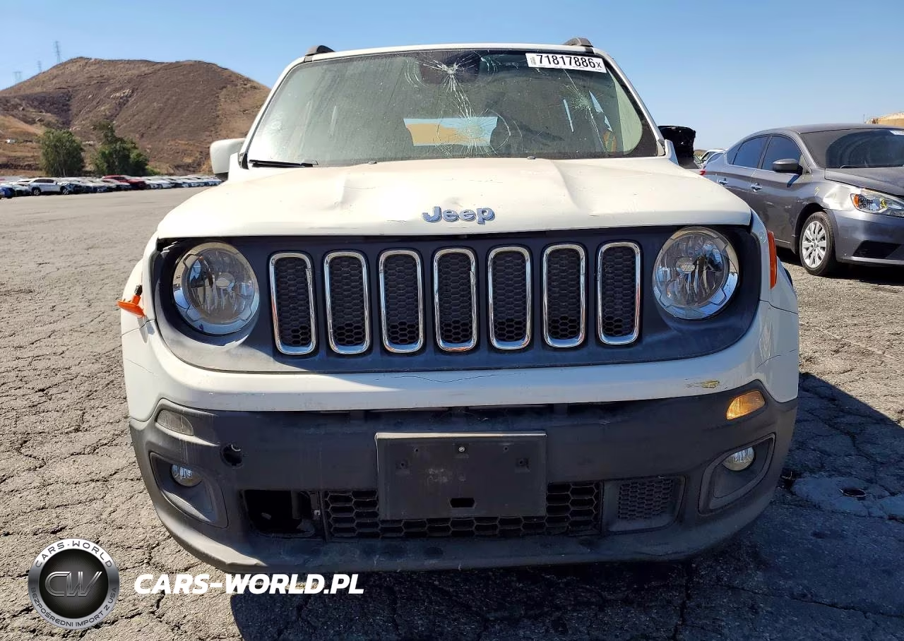 2015 Jeep Renegade Latitude VIN:ZACCJABT3FPC22235 - 5