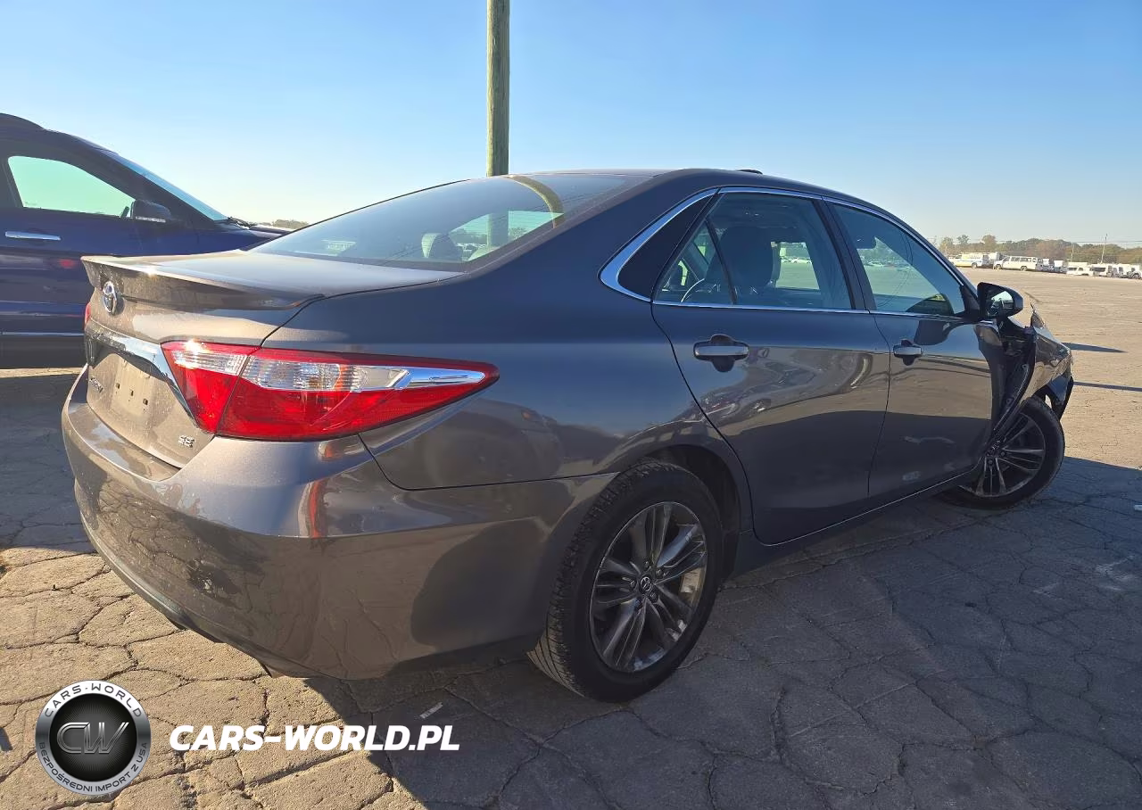 2017 Toyota Camry Se VIN:4T1BF1FK1HU776692 - 3