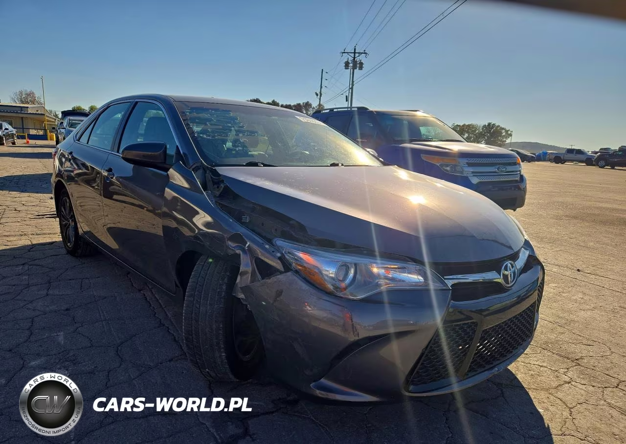 2017 Toyota Camry Se VIN:4T1BF1FK1HU776692 - 4