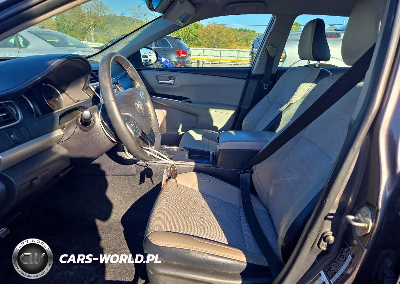 2017 Toyota Camry Se VIN:4T1BF1FK1HU776692 - 7