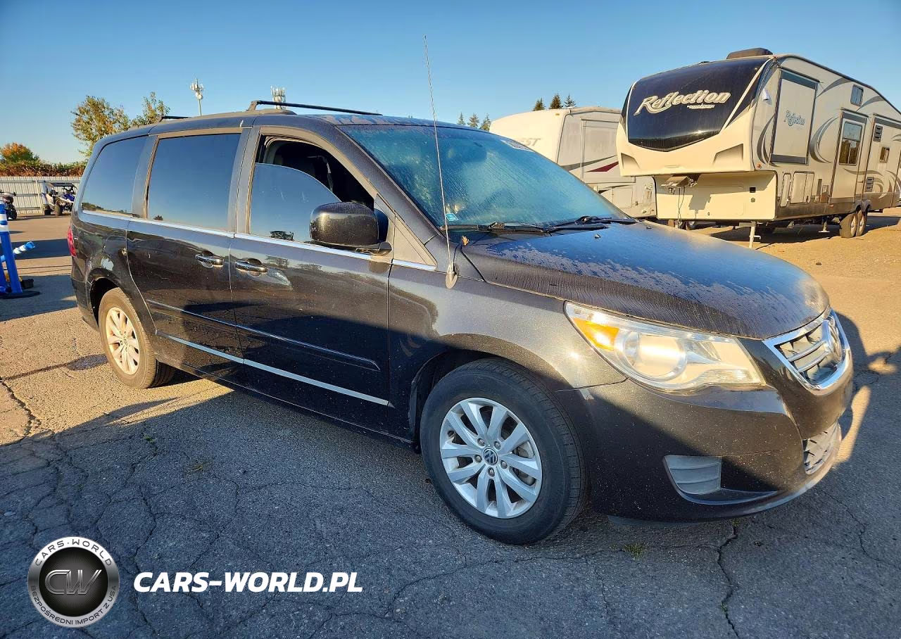 2012 Volkswagen Routan Se VIN:2C4RVABGXCR321319 - 4