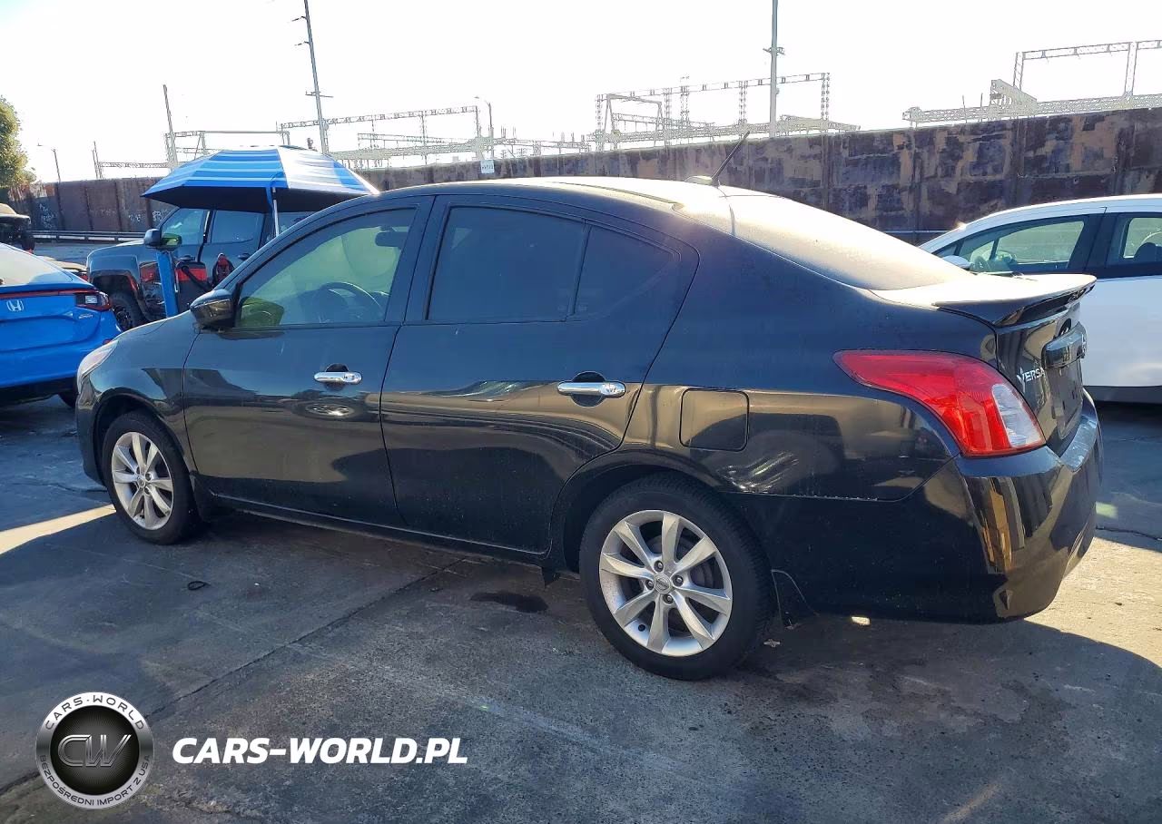 2017 Nissan Versa 1.6 Sl VIN:3N1CN7AP7HL834464 - 2