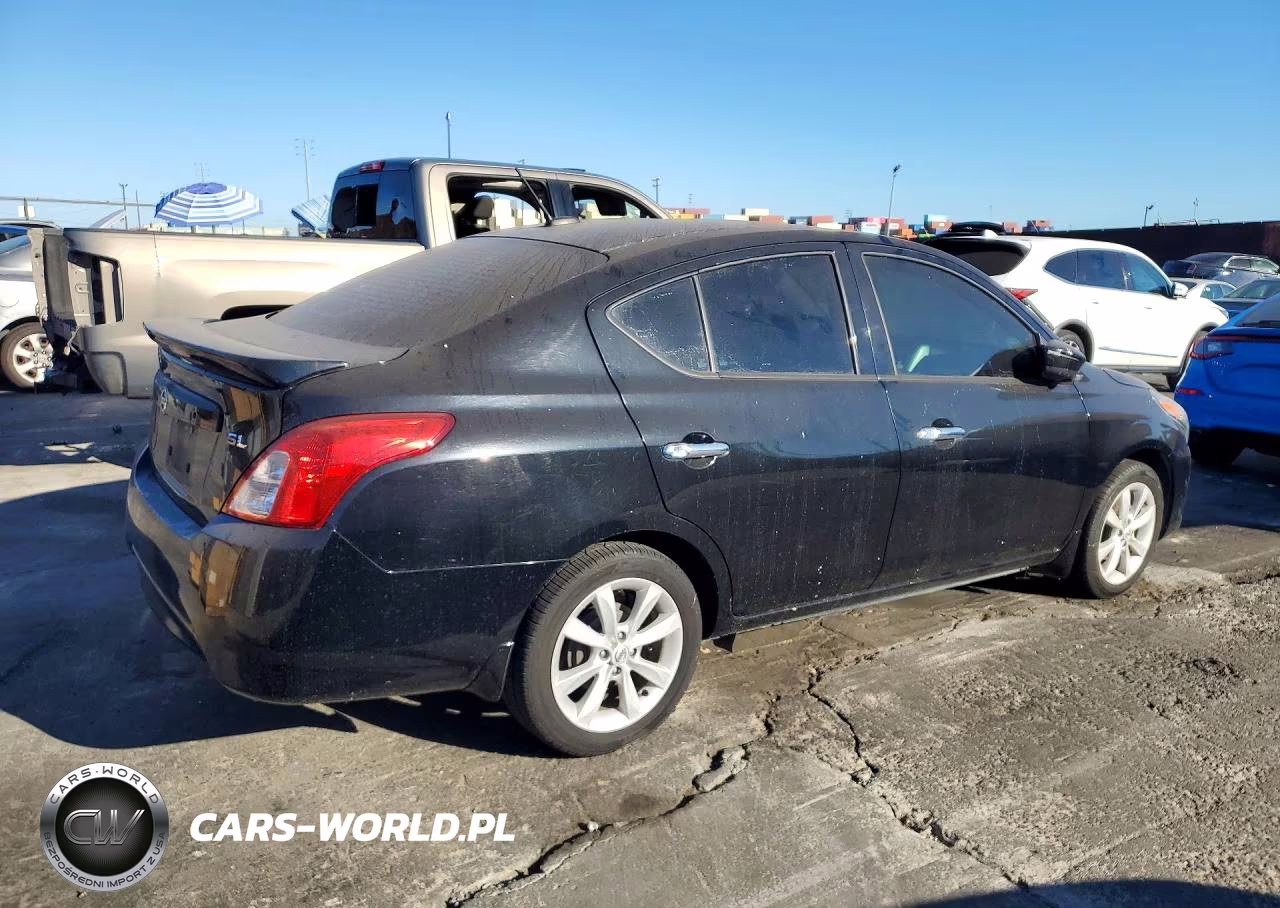 2017 Nissan Versa 1.6 Sl VIN:3N1CN7AP7HL834464 - 3