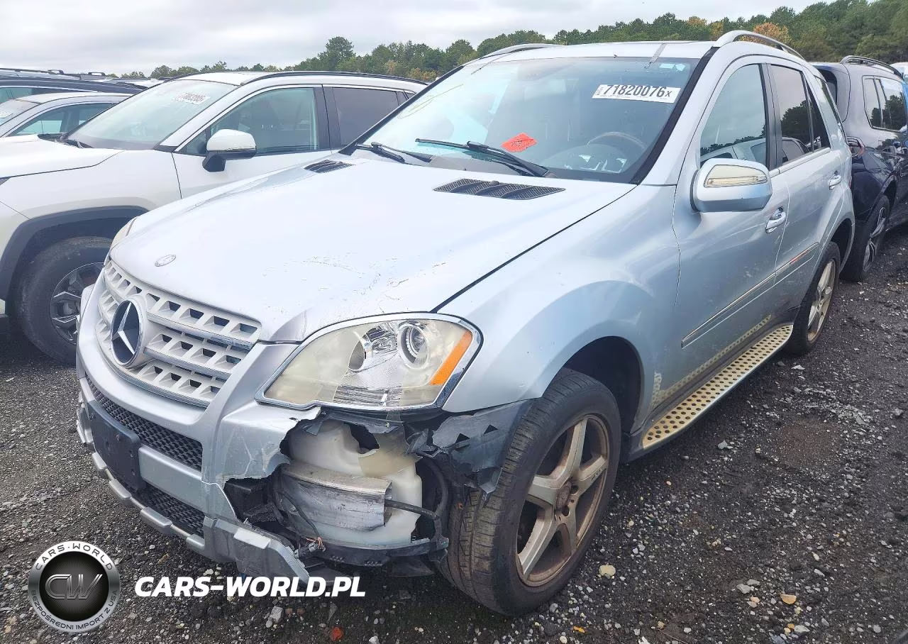2010 Mercedes-Benz Ml 550 4Matic – zdjęcie 1 z 13