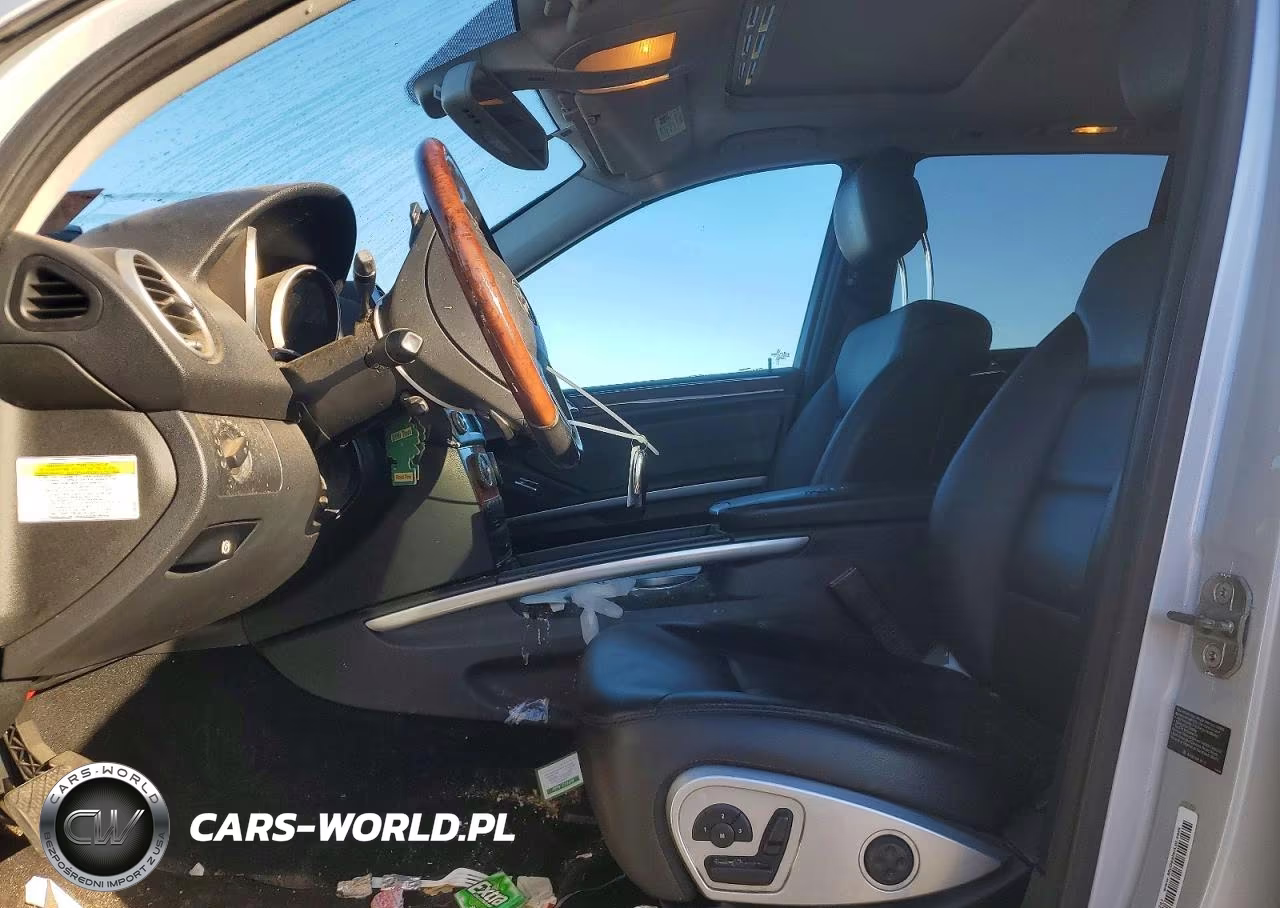 2010 Mercedes-Benz Ml 550 4Matic VIN:4JGBB7CB0AA546104 - 7