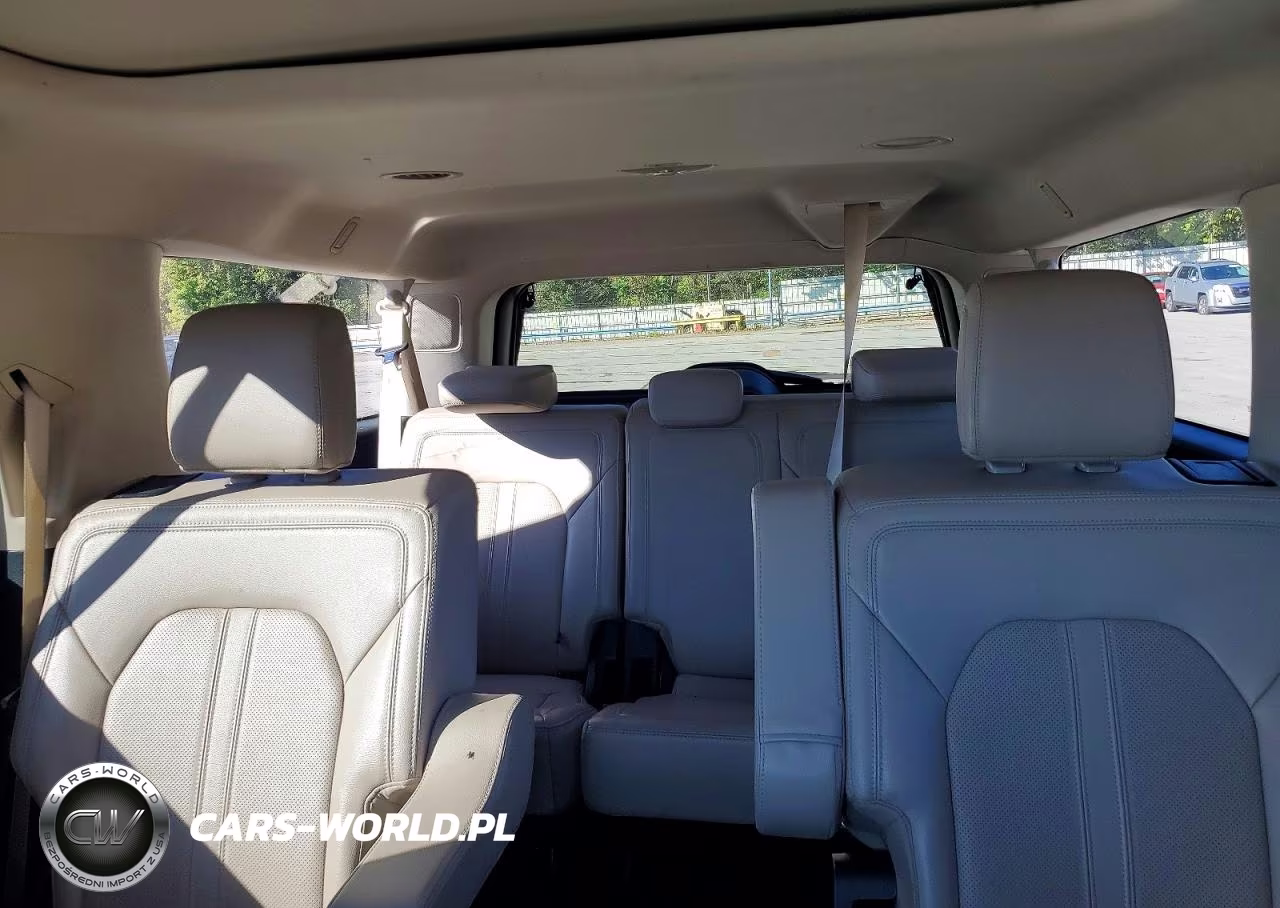 2024 Ford Expedition Max Limited VIN:1FMJK2A84REA33299 - 10