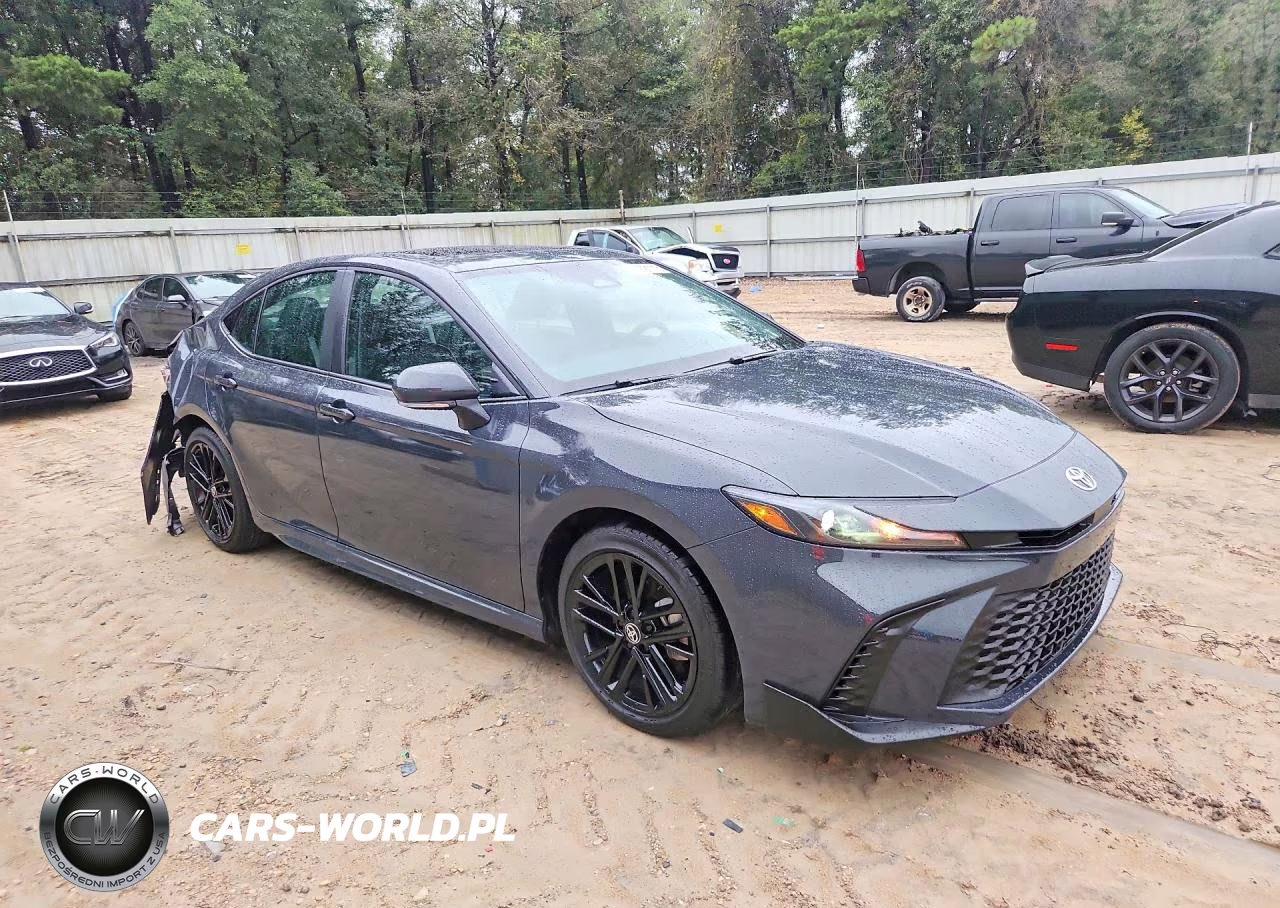 2026 Toyota Camry Se VIN:4T1DAACK6TU300894 - 4