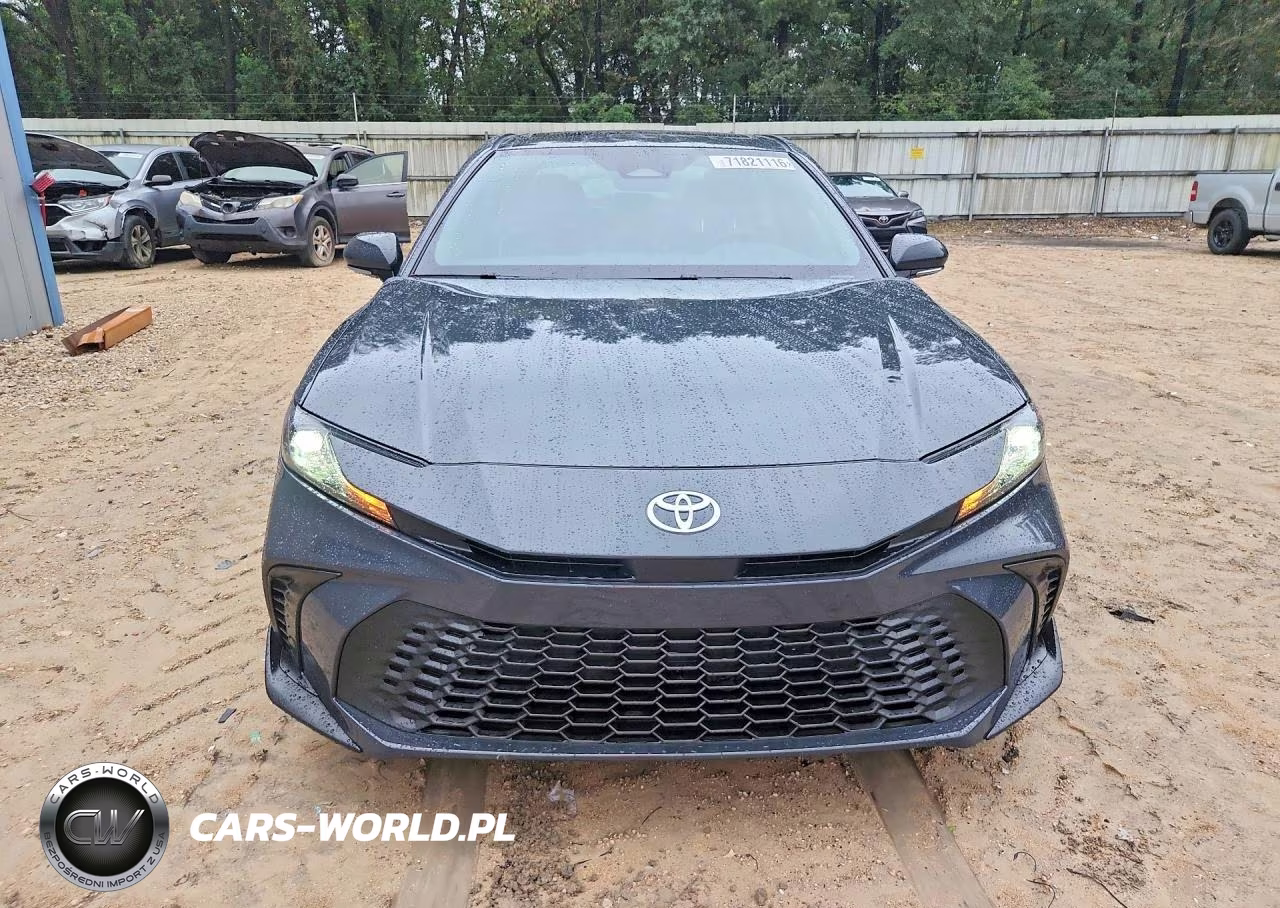 2026 Toyota Camry Se VIN:4T1DAACK6TU300894 - 5