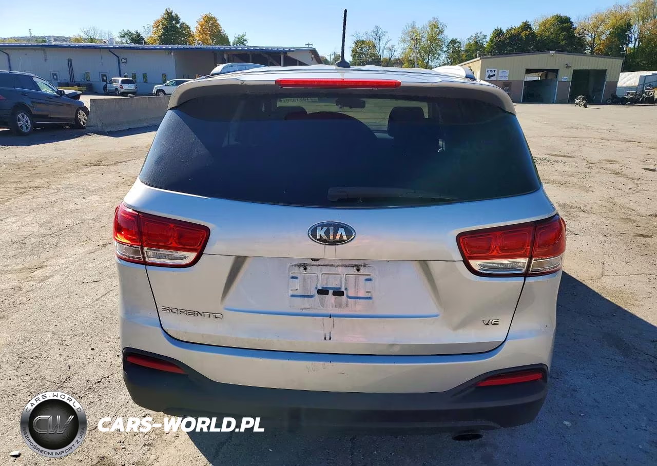 2017 Kia Sorento VIN:5XYPGDA58HG225008 - 6
