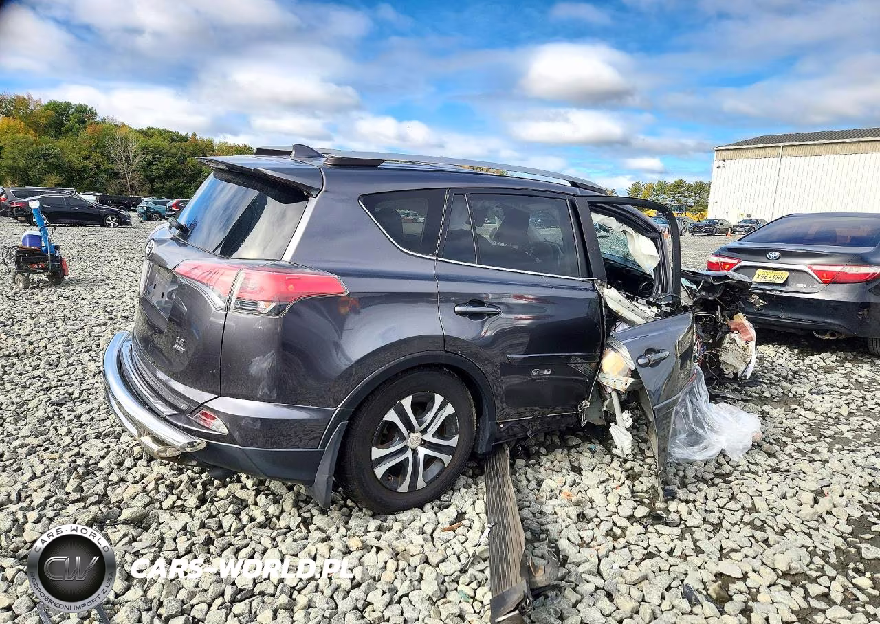 2017 Toyota Rav4 Le VIN:JTMBFREV6HJ703754 - 3