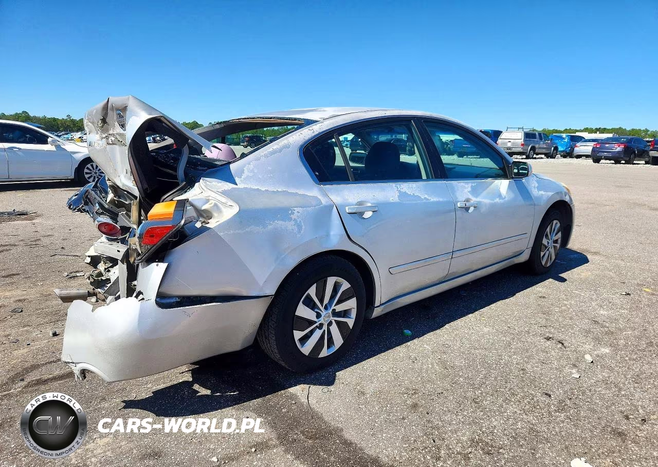 2012 Nissan Altima 2.5 VIN:1N4AL2AP9CC179490 - 3