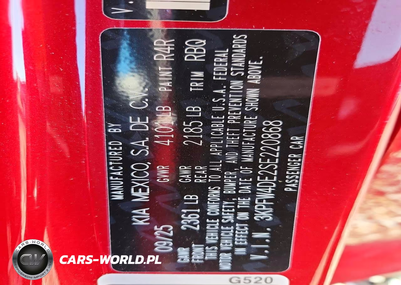 2025 Kia K4 Gt Line VIN:3KPFW4DE2SE220868 - 13