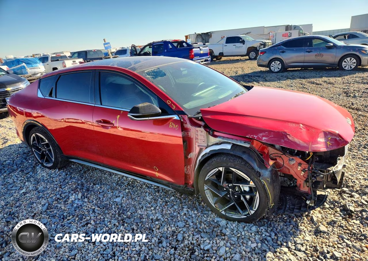 2025 Kia K4 Gt Line VIN:3KPFW4DE2SE220868 - 4