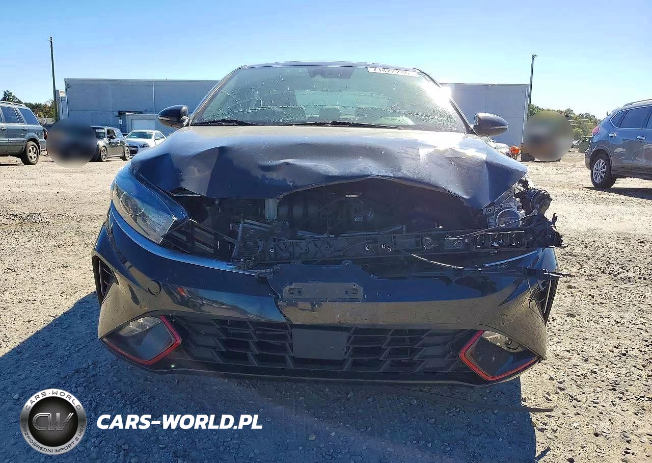 2022 Kia Forte Gt Line VIN:3KPF54ADXNE421503 - 5