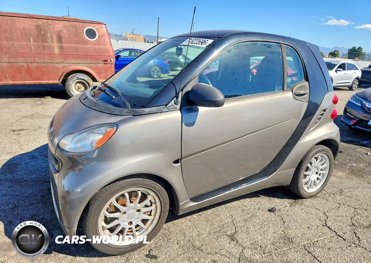 2011 Smart Fortwo Pure – zdjęcie 1 z 12