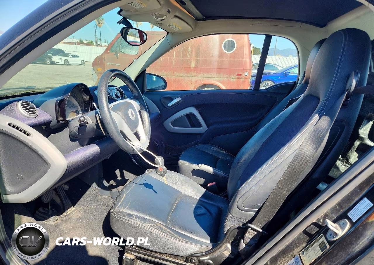 2011 Smart Fortwo Pure VIN:WMEEJ3BA2BK437548 - 7