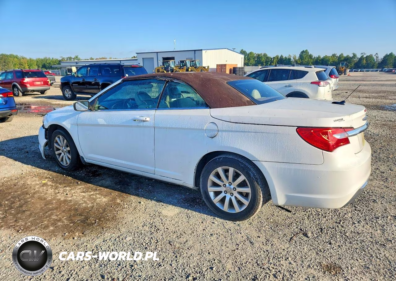 2013 Chrysler 200 Touring VIN:1C3BCBEB5DN512016 - 2